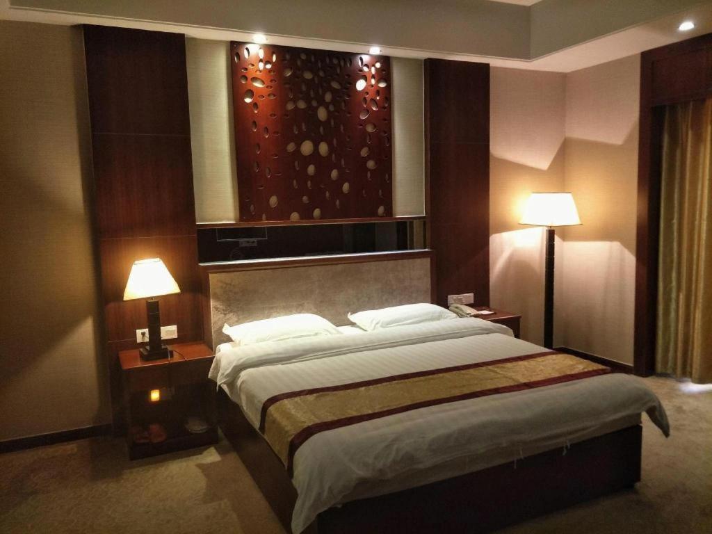 Longyan Capital International Hot Spring Resort Yongding Экстерьер фото